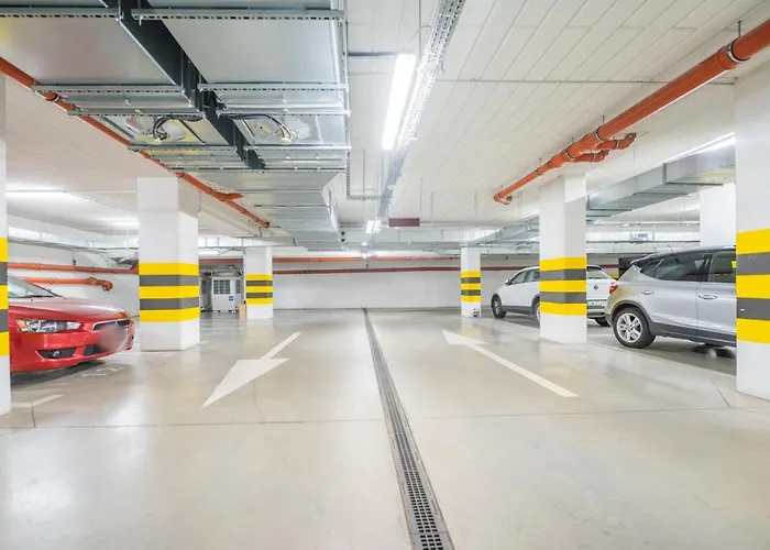 Apartment Krucza ~ Self Check-in 24h ~ Parking And Lift *