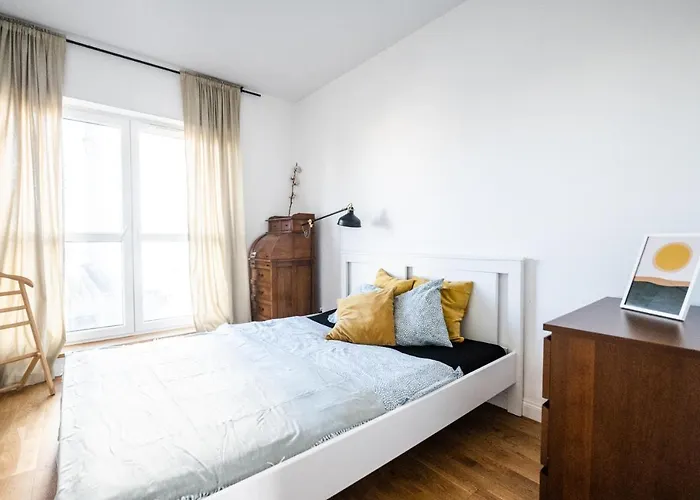 Krucza ~ Self Check-in 24h ~ Parking And Lift Wroclaw